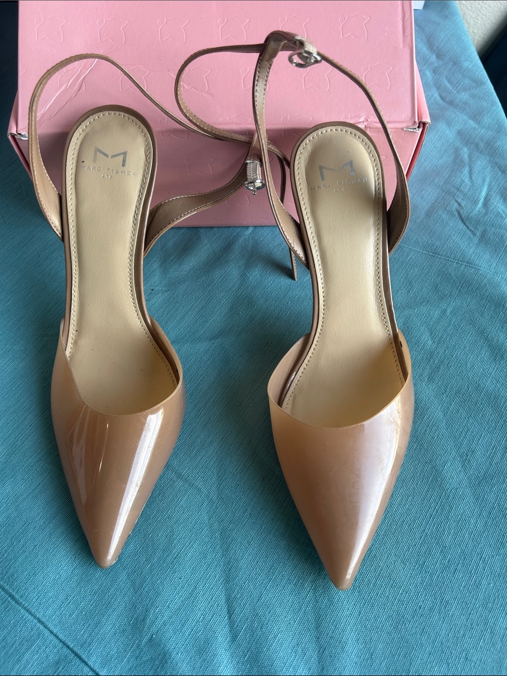 Marc Fisher Tan Patent Leather Pointed-Toe Ankle-Strap Pumps
